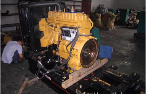 来宾柴油发电机维修_COPY