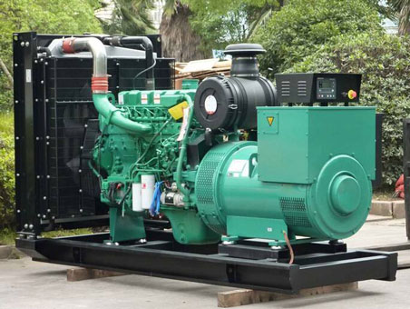 来宾710kw康明斯柴油发电机组